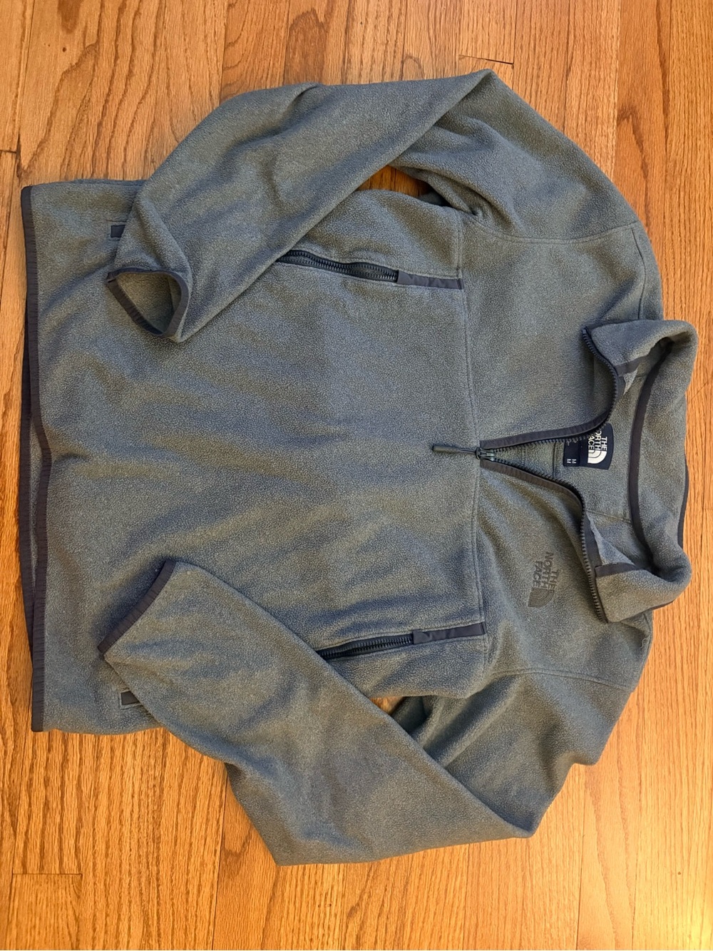 The North Face Men's Zip-Up Fleece Jacket - Grey